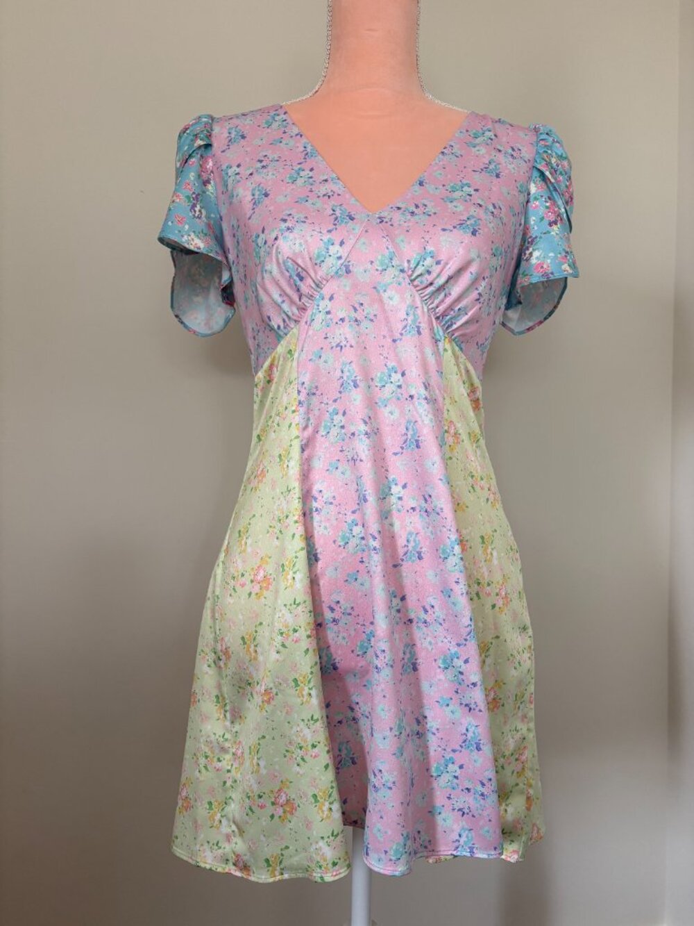 LoveShackFancy Mommy & Me Matching Floral Dresses Women Size 4 Girls 12Y - Picture 5 of 10